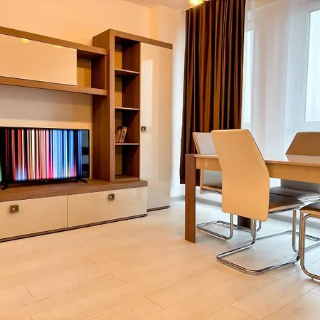 Aly Airport - Private Parking Apartment Cluj-Napoca